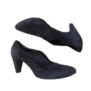 Roberto del Carlo navy blue suede heels size 38.5/ 8.5
